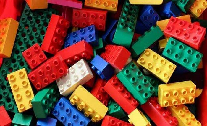 What is Lego Piece 26047 Meme Meaning